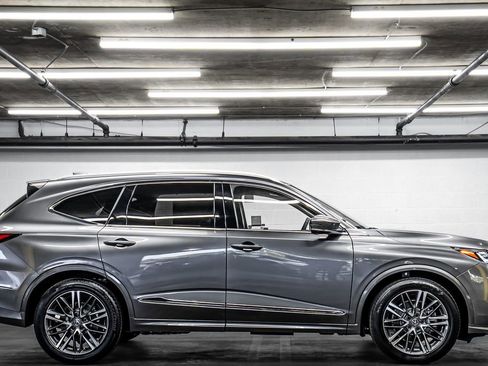 New 2026 Acura MDX SH-AWD w/ Advance Package image 6