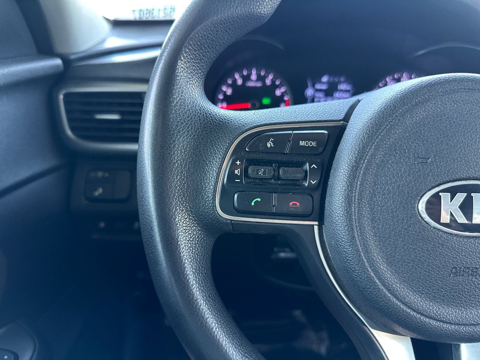 Used 2018 Kia Optima LX FWD image 18