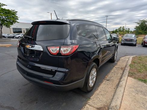 Used 2015 Chevrolet Traverse LS AWD/4WD image 7