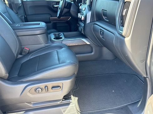 Used 2019 GMC Sierra 1500 SLT w/ SLT Premium Plus Package image 14