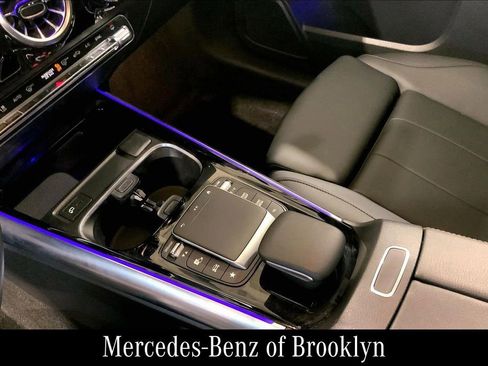 Certified 2023 Mercedes-Benz GLA 250 4MATIC image 19