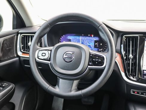 Used 2024 Volvo S60 B5 Plus AWD/4WD image 14