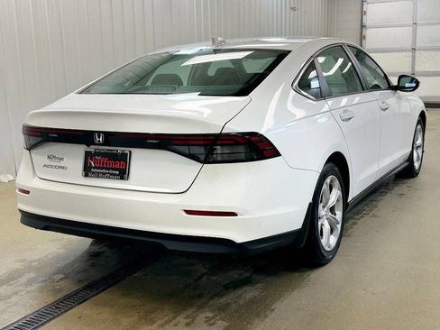 Used 2023 Honda Accord LX image 5
