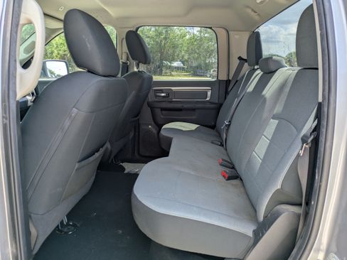 Used 2021 RAM 1500 Classic SLT AWD/4WD image 13
