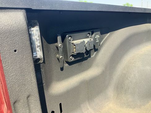 Used 2023 RAM 3500 Limited image 9