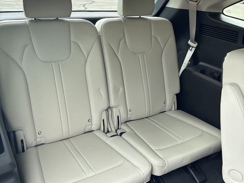 Used 2025 Kia Sorento SX FWD image 21