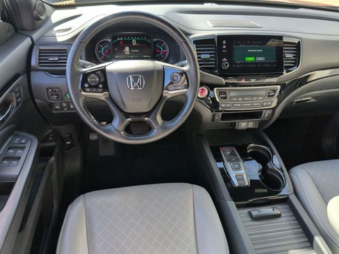 Used 2020 Honda Passport Touring image 18