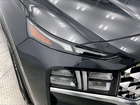 Used 2023 Hyundai Santa Fe SEL w/ Premium Package AWD/4WD image 29