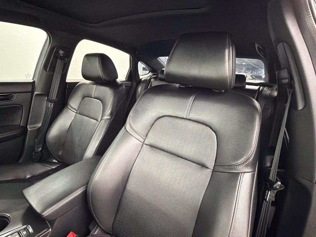 Used 2025 Honda Civic Sport image 22