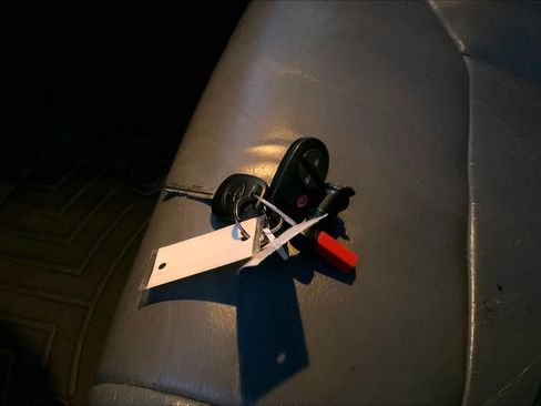 Used 2016 Toyota Tundra Limited image 14