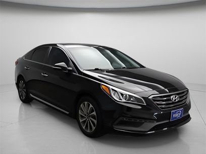 Used 2017 Hyundai Sonata Sport w/ Value Edition Package 02
