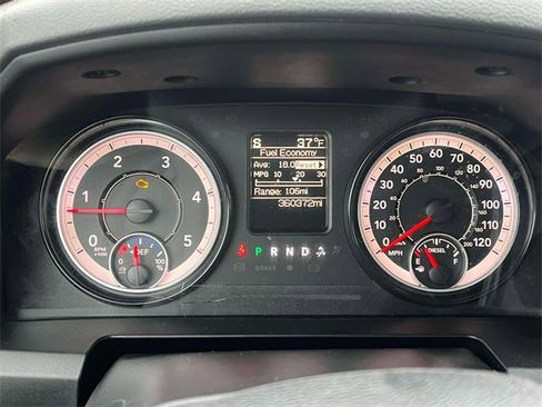 Used 2017 RAM 2500 Tradesman w/ Chrome Appearance Group image 33