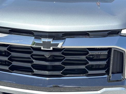 New 2026 Chevrolet Equinox ACTIV w/ Safety and Technology Package FWD image 31