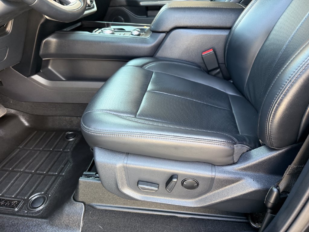 Used 2024 Ford Expedition Max XLT AWD/4WD image 19