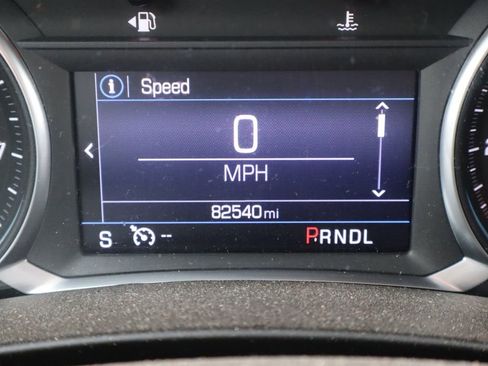 Used 2019 Chevrolet Equinox LT image 3