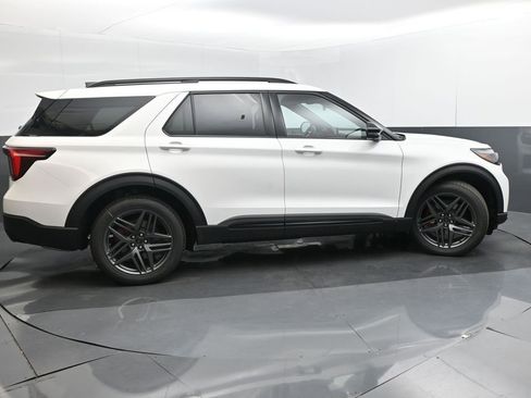 New 2025 Ford Explorer ST w/ Sun And Sound Package image 6