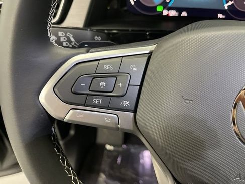 New 2026 Volkswagen Atlas Cross Sport SE AWD/4WD image 16