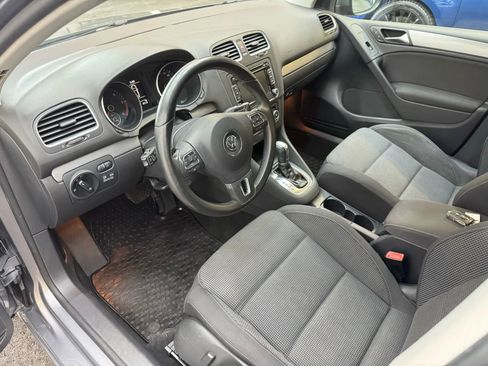 Used 2012 Volkswagen Golf TDI image 10