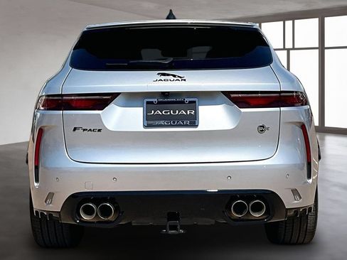 Used 2022 Jaguar F-PACE SVR AWD/4WD image 4