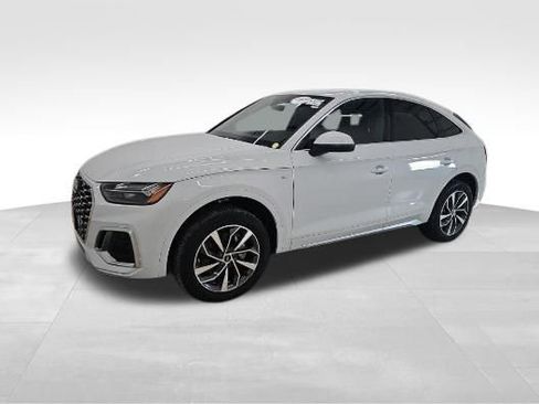 Used 2024 Audi Q5 2.0T Premium image 3