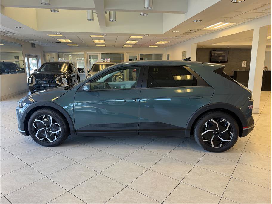 Used 2024 Hyundai Ioniq 5 SEL RWD image 7