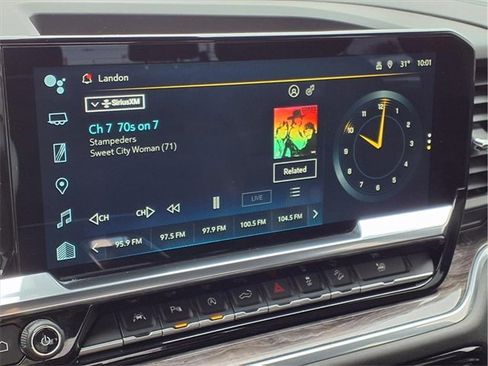 Used 2022 Chevrolet Silverado 1500 LTZ image 10