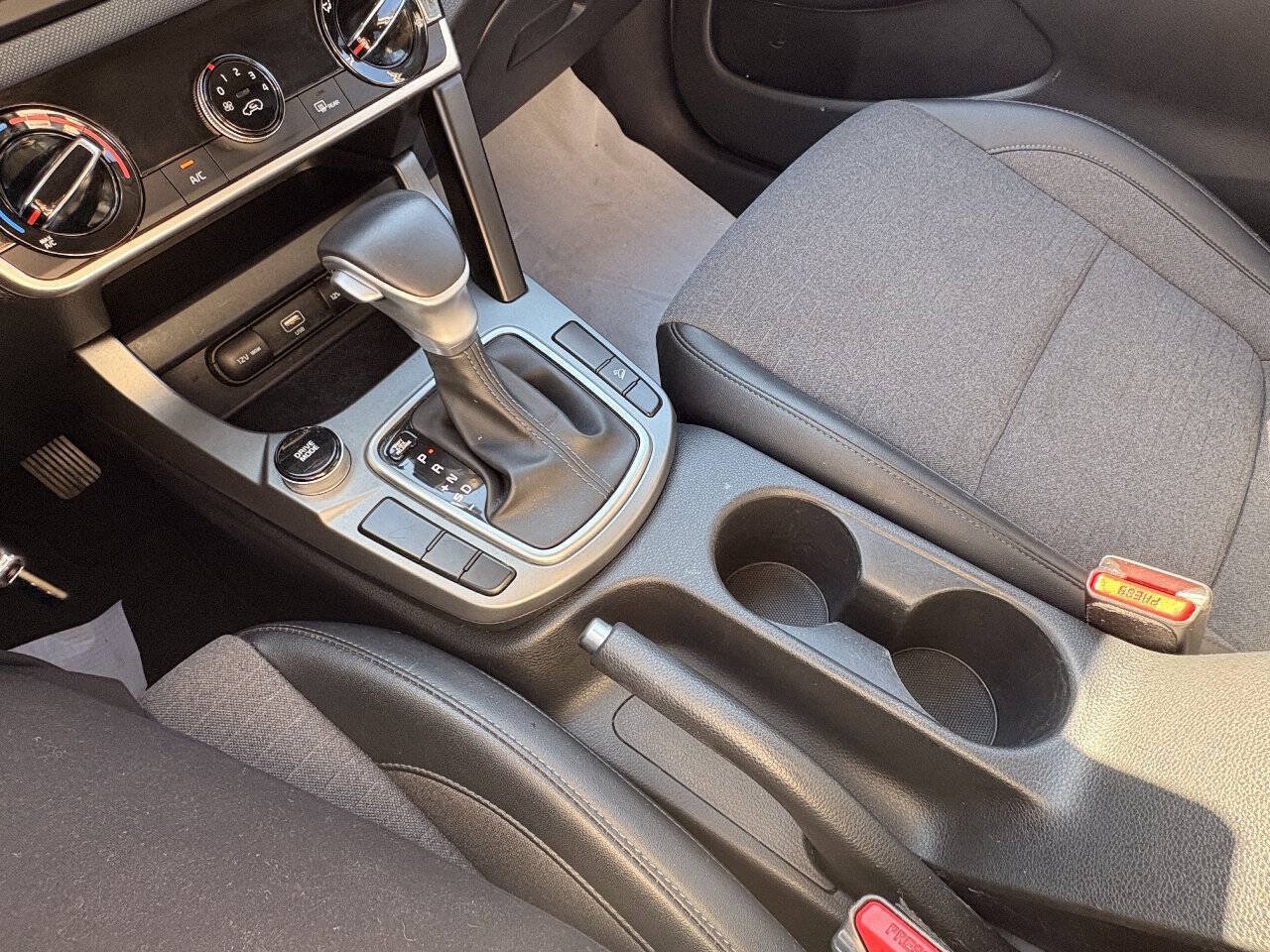 Used 2021 Kia Seltos S FWD image 23