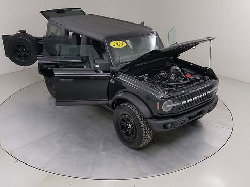 Certified 2023 Ford Bronco Wildtrak AWD/4WD image 46
