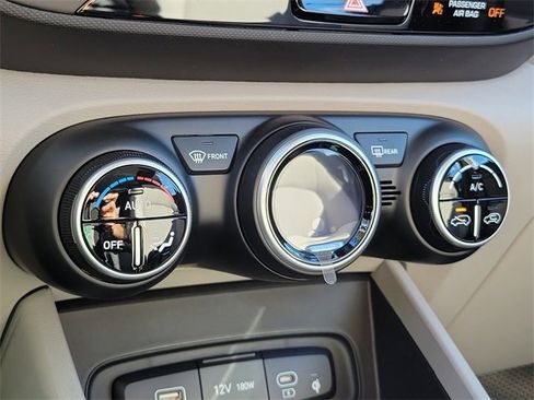 New 2026 Hyundai Venue SEL image 11