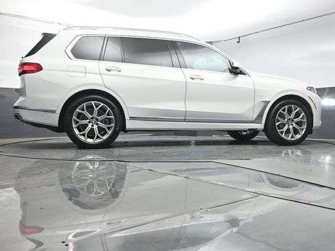 Used 2020 BMW X7 xDrive40i w/ Premium Package AWD/4WD image 41