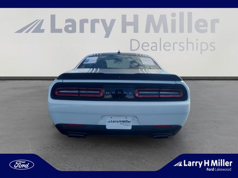 Used 2021 Dodge Challenger R/T w/ Plus Package image 4