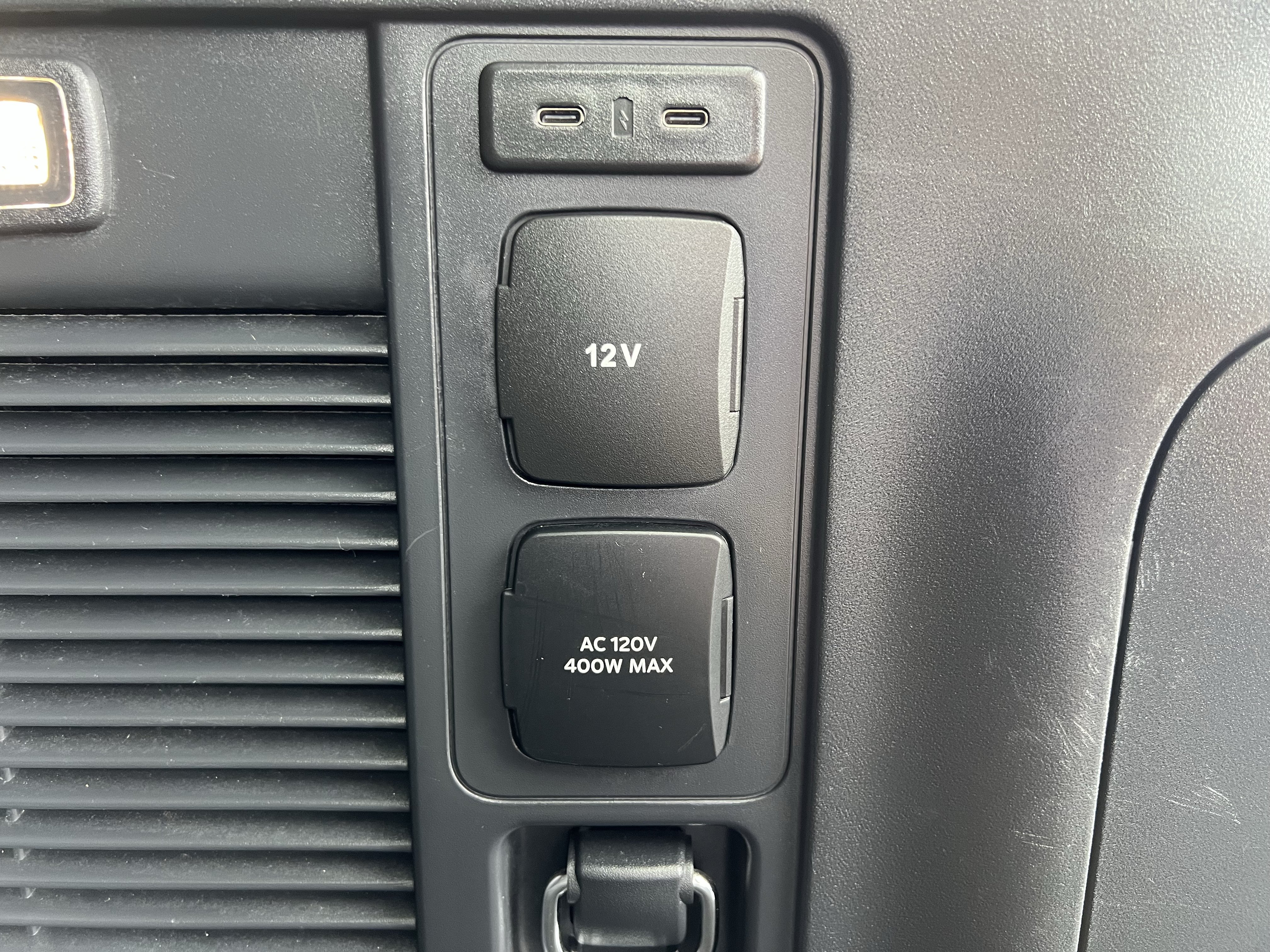 Used 2025 Ford Expedition Platinum w/ Driver's Package AWD/4WD image 63
