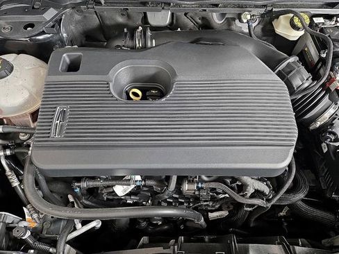 Used 2020 Lincoln Corsair Reserve w/ Equipment Group 202A image 28