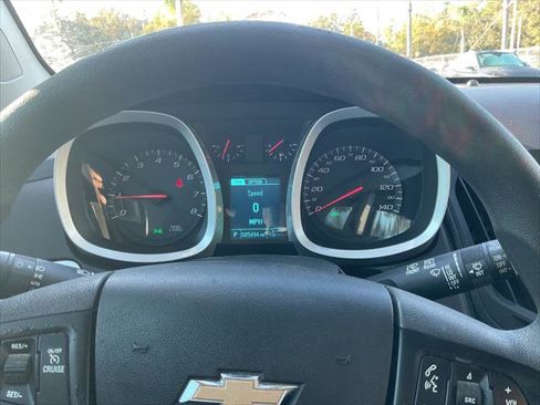 Used 2015 Chevrolet Equinox LS image 35