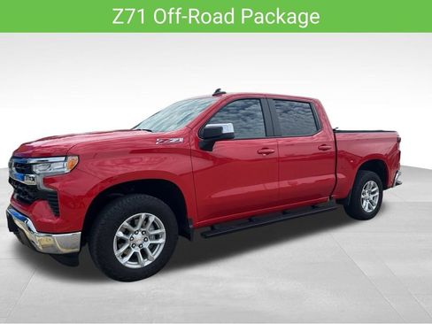Used 2022 Chevrolet Silverado 1500 LT AWD/4WD image 11