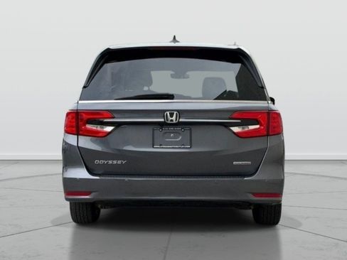 Used 2023 Honda Odyssey Touring image 8