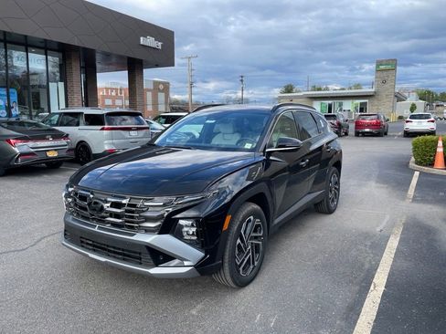 New 2026 Hyundai Tucson Limited AWD/4WD image 1