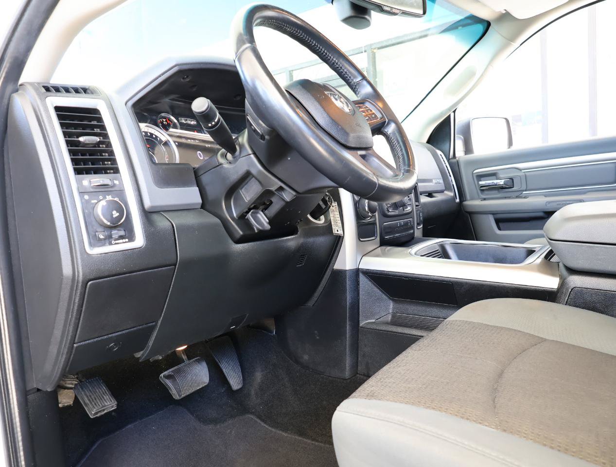 Used 2016 RAM 1500 Lone Star RWD image 37
