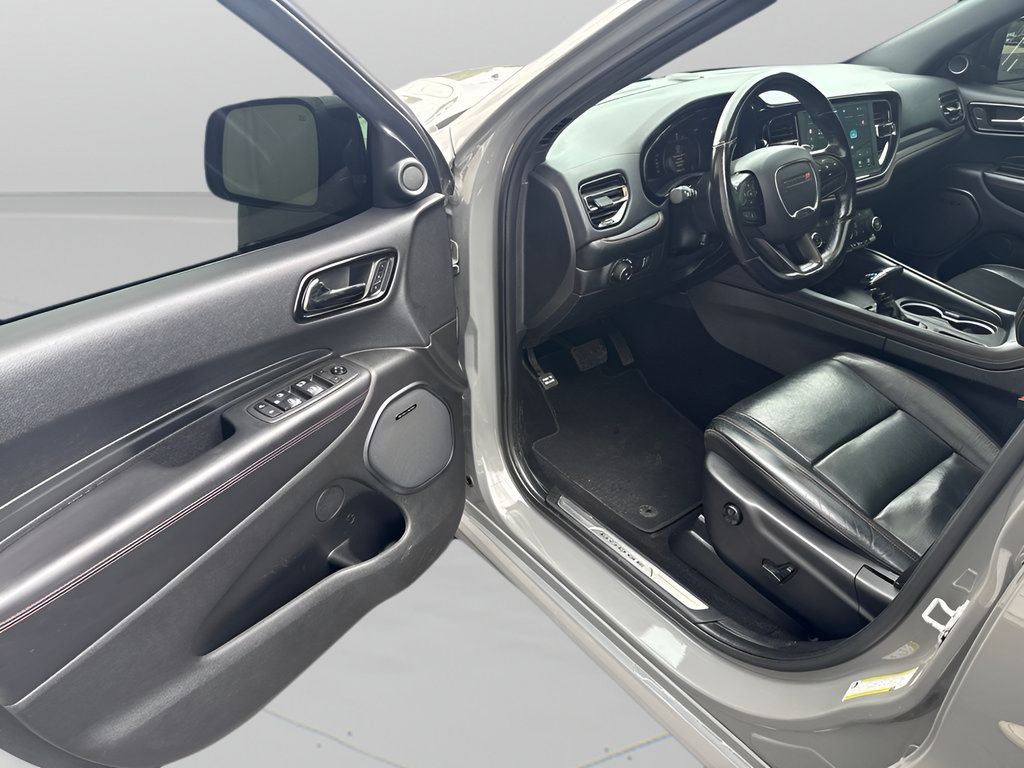 Used 2021 Dodge Durango R/T w/ Tow 'N Go Package AWD/4WD image 17