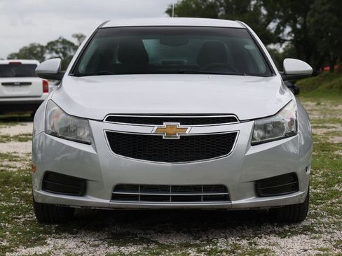 Used 2013 Chevrolet Cruze LT FWD image 17