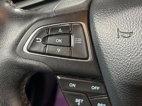 Used 2019 Ford EcoSport SES w/ SES Black Appearance Package image 25