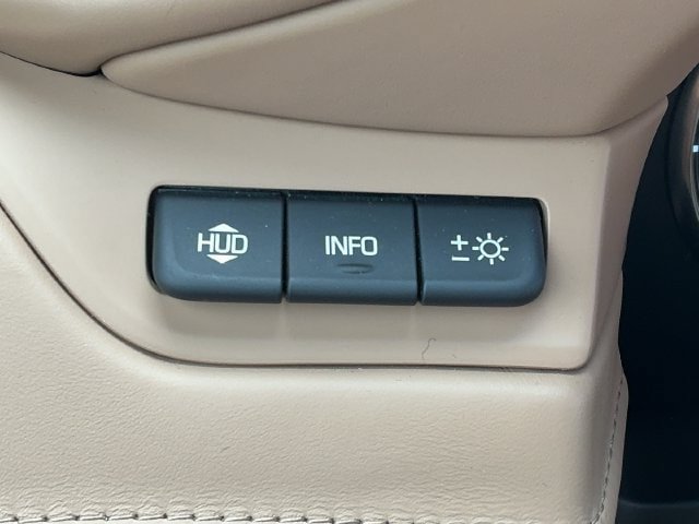 Used 2018 Cadillac Escalade Platinum AWD/4WD image 38