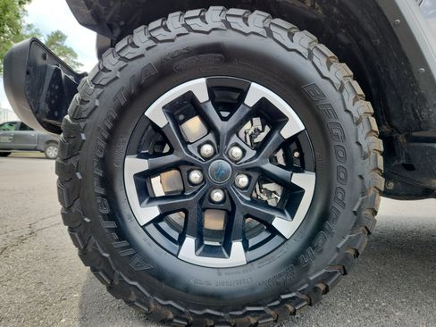 Used 2024 Jeep Wrangler Unlimited Rubicon 4xe AWD/4WD image 24