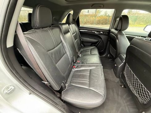 Used 2012 Kia Sorento SX w/ SX Premium Pkg image 11