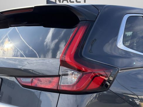 Used 2023 Honda CR-V EX image 11
