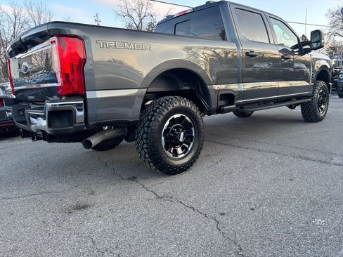 New 2026 Ford F250 XLT w/ Tremor Off-Road Package image 5