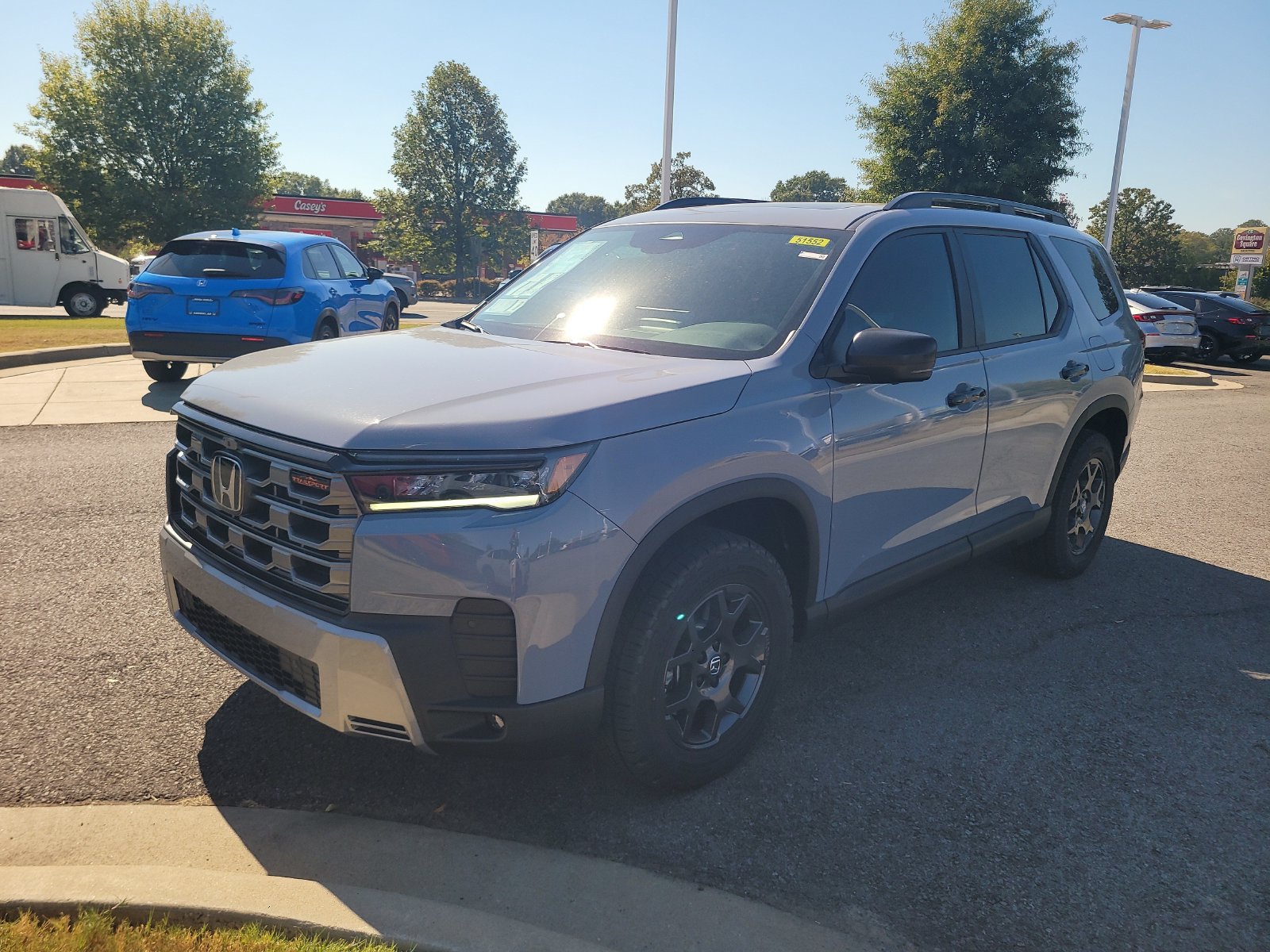 New 2026 Honda Pilot TrailSport image 7