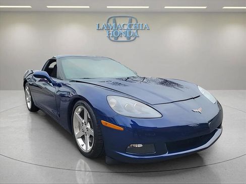 Used 2005 Chevrolet Corvette Base w/ Preferred Equipment Group image 7