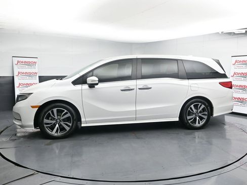 Used 2023 Honda Odyssey Touring image 5