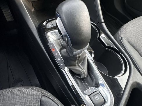 Certified 2024 Buick Encore GX Preferred w/ Comfort Package image 15